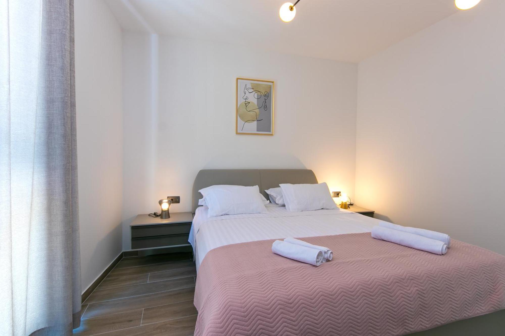 Apartments By The Sea Brela, Makarska - 6007 客房 照片
